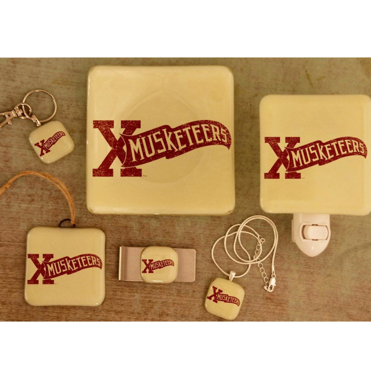 Xavier University - Musketeers Pennant Logo Giftware - Ivory Glass